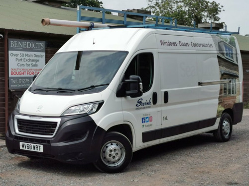 Peugeot Boxer  2.0 BlueHDi 335 Professional Panel Van 5dr Diesel 