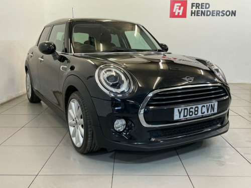 MINI Hatch  1.5 Cooper Hatchback 5dr Petrol Manual Euro 6 (s/s