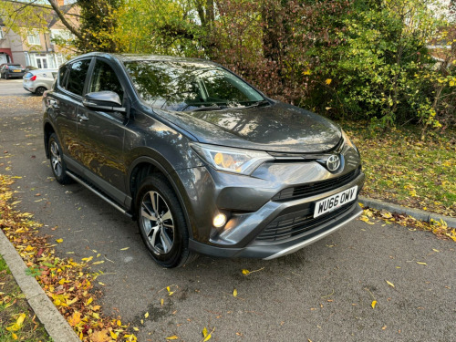 Toyota RAV4  2.0 D-4D Business Edition Euro 6 (s/s) 5dr