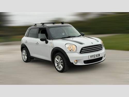 MINI Countryman  1.6 Cooper SUV 5dr Petrol Auto Euro 5 (122 ps)