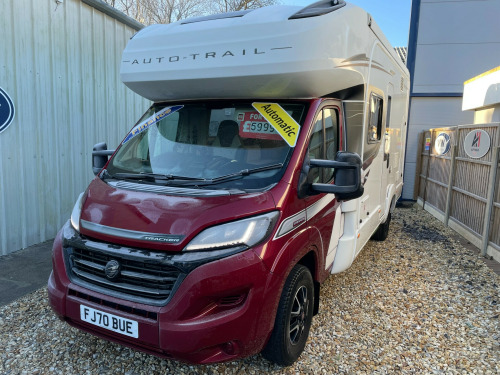 Auto-Trail Tracker  ** Automatic ** SUPERB LAYOUT **