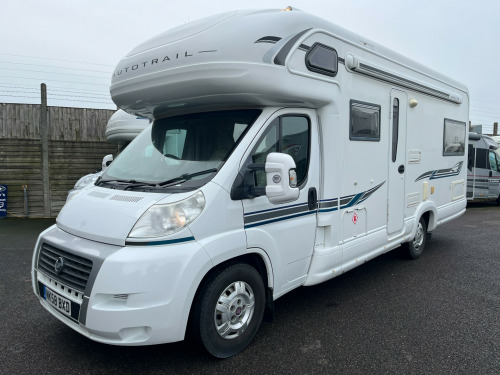 Auto-Trail Apache  Hi-Line