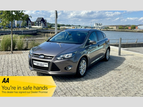 Ford Focus  1.0T Titanium EcoBoost 5dr