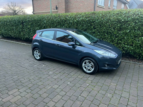 Ford Fiesta  1.25 Zetec Euro 5 5dr