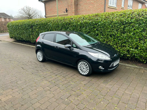 Ford Fiesta  1.4 Titanium 5dr