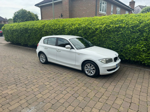 BMW 1 Series  2.0 116i ES Euro 5 (s/s) 5dr