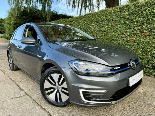 Volkswagen Golf  35.8kWh e-Golf Hatchback 5dr Electric Auto (136 ps