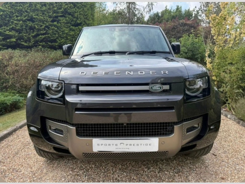 Land Rover Defender  5.0 P425 V8 SUPERCHARGED LEFT HAND DRIVE  8 SEATER