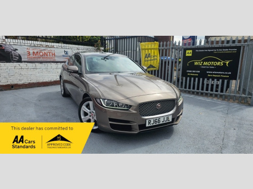 Jaguar XE  2.0d Portfolio Saloon 4dr Diesel Manual Euro 6 (s/s) (180 ps)