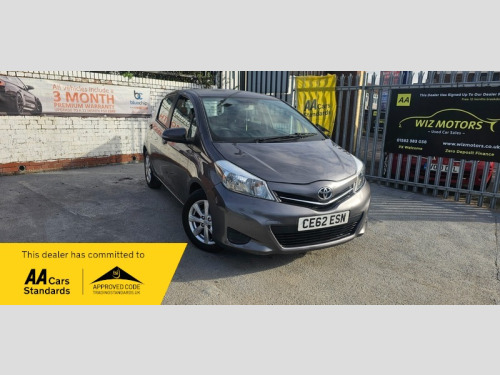 Toyota Yaris  1.33 Dual VVT-i TR Hatchback 5dr Petrol Manual Euro 5 (101 ps)