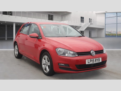 Volkswagen Golf  1.6 TDI BlueMotion Tech Match Hatchback 5dr Diesel DSG Euro 5 (s/s) (105 ps