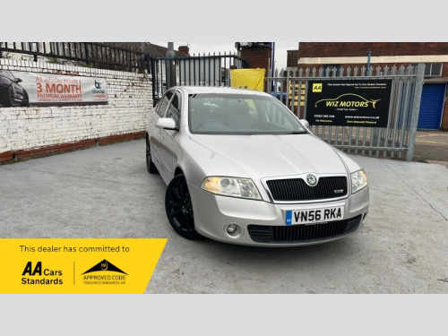 Skoda Octavia  2.0 TFSI vRS Hatchback 5dr Petrol Manual Euro 4 (200 ps)