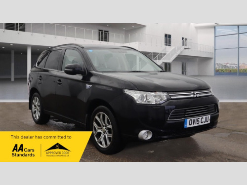 Mitsubishi Outlander  2.0h 12kWh GX4h SUV 5dr Petrol Plug-in Hybrid CVT 4WD Euro 5 (s/s) (200 ps)