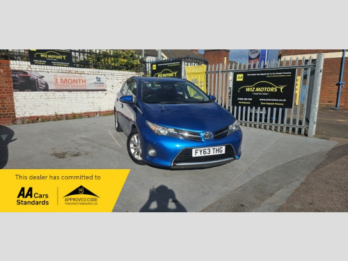Toyota Auris  1.4 D-4D Icon Hatchback 5dr Diesel Manual Euro 5 (s/s) (90 ps)