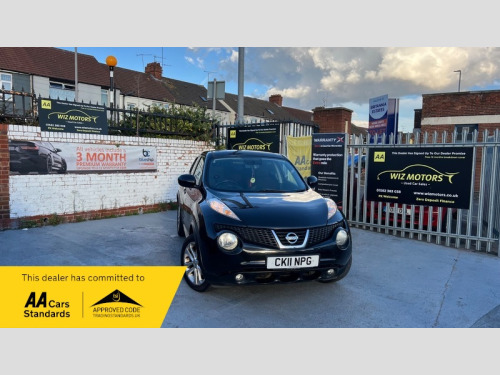 Nissan Juke  1.6 Acenta SUV 5dr Petrol CVT Euro 5 (117 ps)