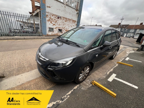 Vauxhall Zafira  2.0 CDTi SE MPV 5dr Diesel Manual Euro 5 (165 ps)