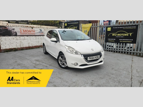 Peugeot 208  1.2 VTi PureTech Allure Hatchback 5dr Petrol Manual Euro 5 (82 ps)