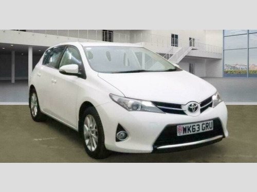 Toyota Auris  1.6 V-Matic Icon Euro 5 5dr