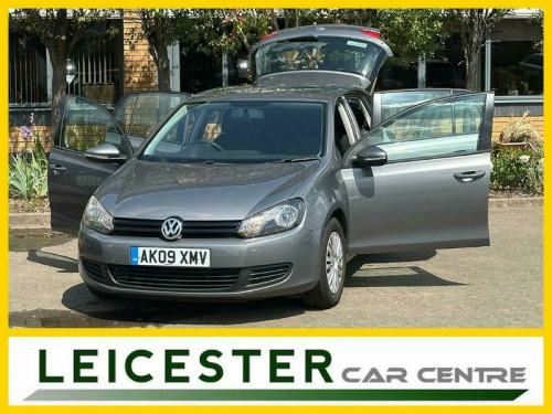 Volkswagen Golf  1.6 FSI S Euro 5 5dr