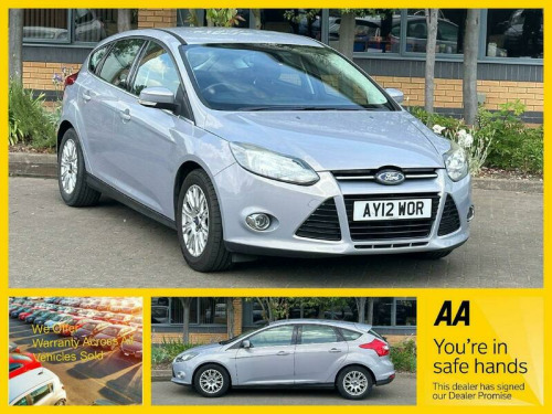 Ford Focus  1.6 Titanium Euro 5 5dr