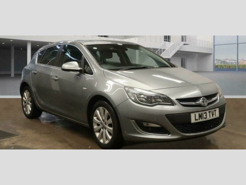 Vauxhall Astra  1.6 16v Elite Euro 5 5dr 