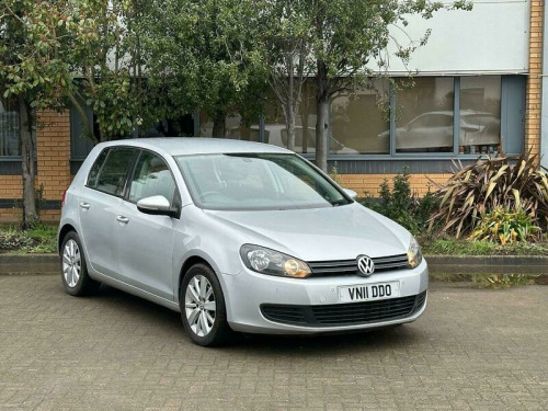 Volkswagen Golf  1.6 TDI Match Euro 5 5dr 