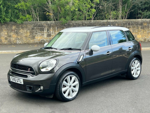 MINI Countryman  2.0 Cooper SD SUV 5dr Diesel Auto Euro 5 (143 ps)