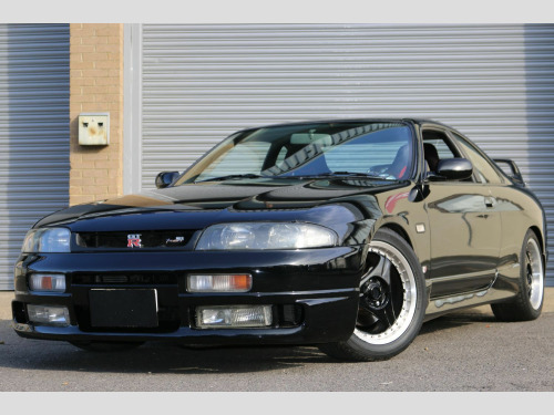 Nissan Skyline  R33 GTSt TURBO STUNNING GLOSS BLACK 1993 LOW MILES AND SUPERB !!!  NATIONWI