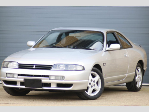 Nissan Skyline  Nissan Skyline GTST R33 Single Turbo 2.5 Time warp car 31000 miles only