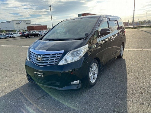 Toyota Alphard  -