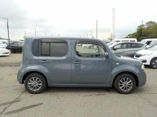 Nissan Cube  Hatchback (2009 - 2011)