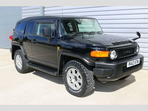 Toyota FJ Cruiser  