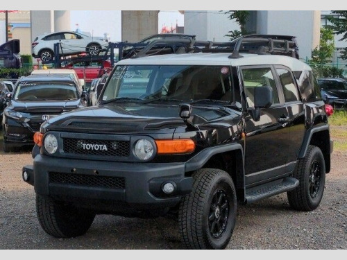 Toyota FJ Cruiser  2014 LOW MILES HIGH GRADE IMMACULATE