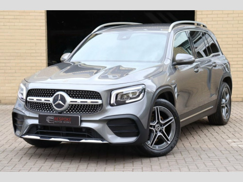 Mercedes-Benz GLB  200 1.3 AMG LINE 