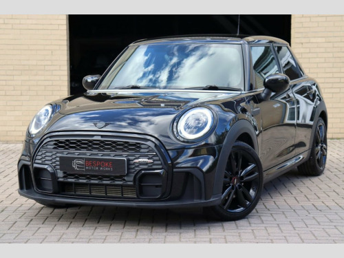 MINI Hatch  1.5 COOPER SPORT 5 DOOR