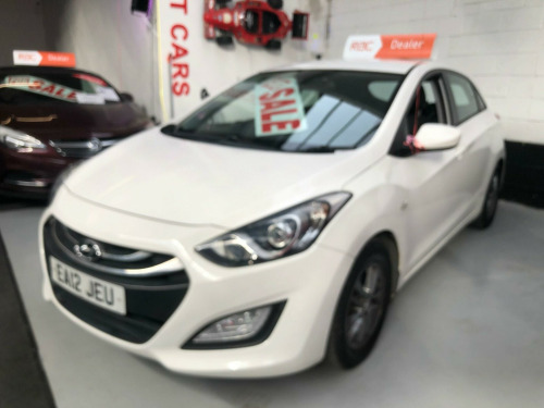 Hyundai i30  1.4 Active Euro 5 5dr