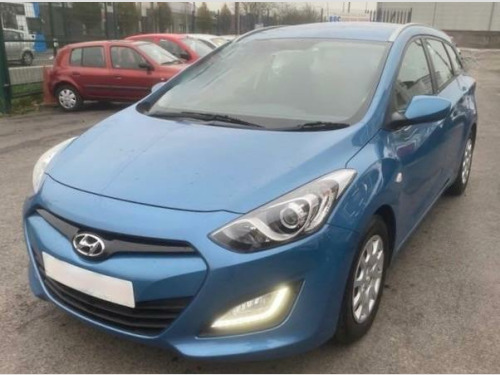 Hyundai i30  1.6 CRDi Blue Drive Classic Tourer Euro 5 (s/s) 5dr