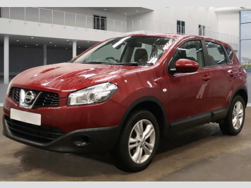 Nissan Qashqai  1.5 dCi Acenta 2WD Euro 5 5dr