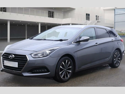 Hyundai i40  1.7 CRDi Blue Drive SE Nav Business Tourer DCT Euro 6 (s/s) 5dr 