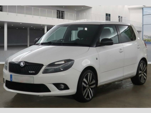 Skoda Fabia  1.4 TSI vRS S2000 DSG Euro 5 5dr 