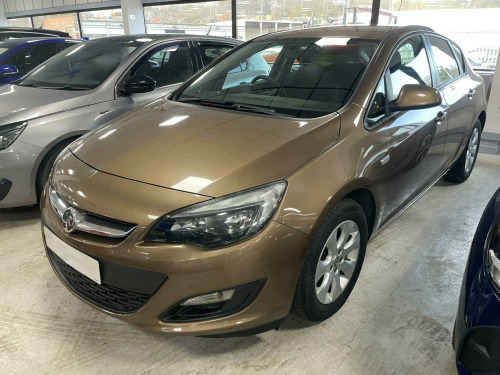 Vauxhall Astra  1.6i Design Auto Euro 6 5dr 