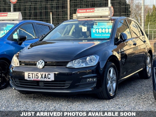 Volkswagen Golf  1.4 TFSi Blue-Motion Tech Match 5dr - AUTO! | READ