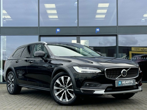 Volvo V90  2.0 B5 MHEV Plus Estate 5dr Petrol Hybrid Auto AWD