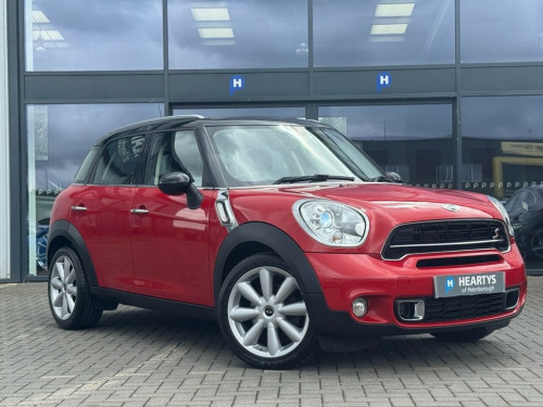 MINI Countryman  2.0 Cooper SD SUV 5dr Diesel Auto Euro 5 (143 ps) 