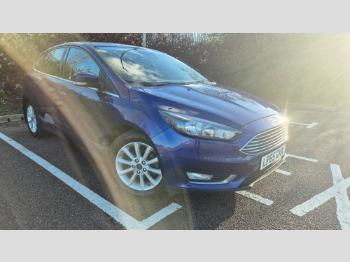 Ford Focus  1.0 EcoBoost 125 Titanium 5dr