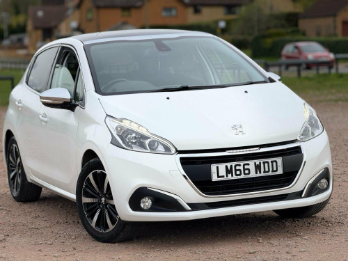 Peugeot 208  1.2 PureTech Allure Premium Euro 6 5dr
