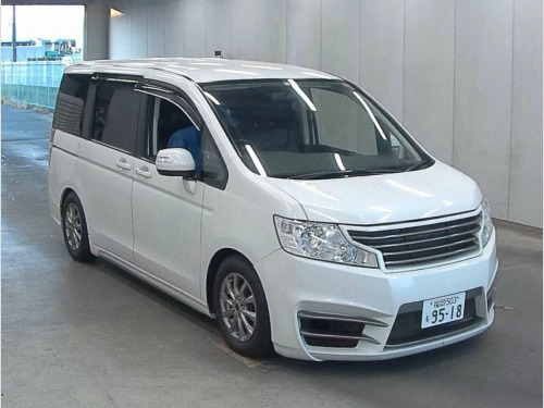 Honda Stepwagon G E Selection
