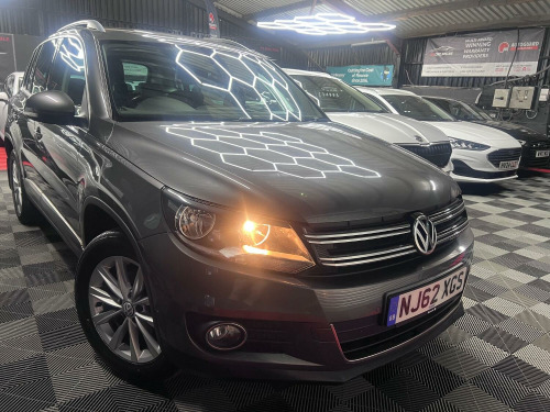 Volkswagen Tiguan  2.0 TDI BlueMotion Tech SE