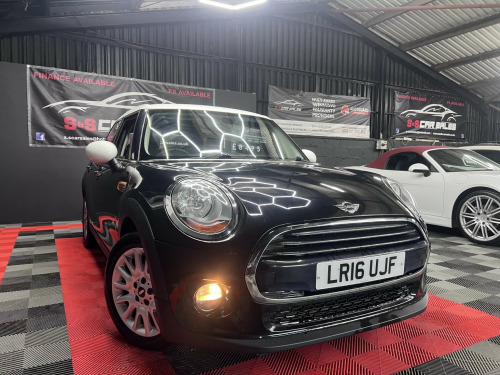 MINI Hatch  1.5 5-Door Hatch Cooper