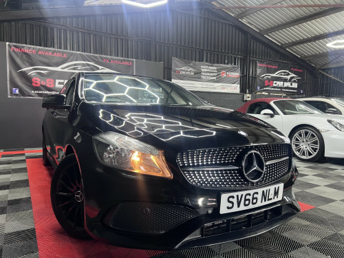 Mercedes-Benz A-Class  2.1 A200d AMG Line